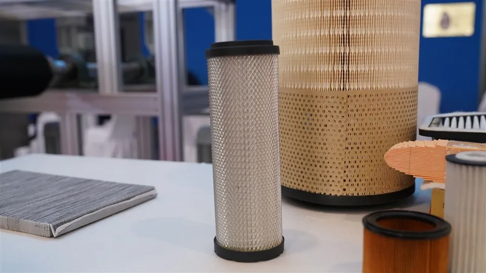 Filtri tal-arja effiċjenti huma adattati għas-sistema tal-provvista tal-gass tal-magni mekkaniċi